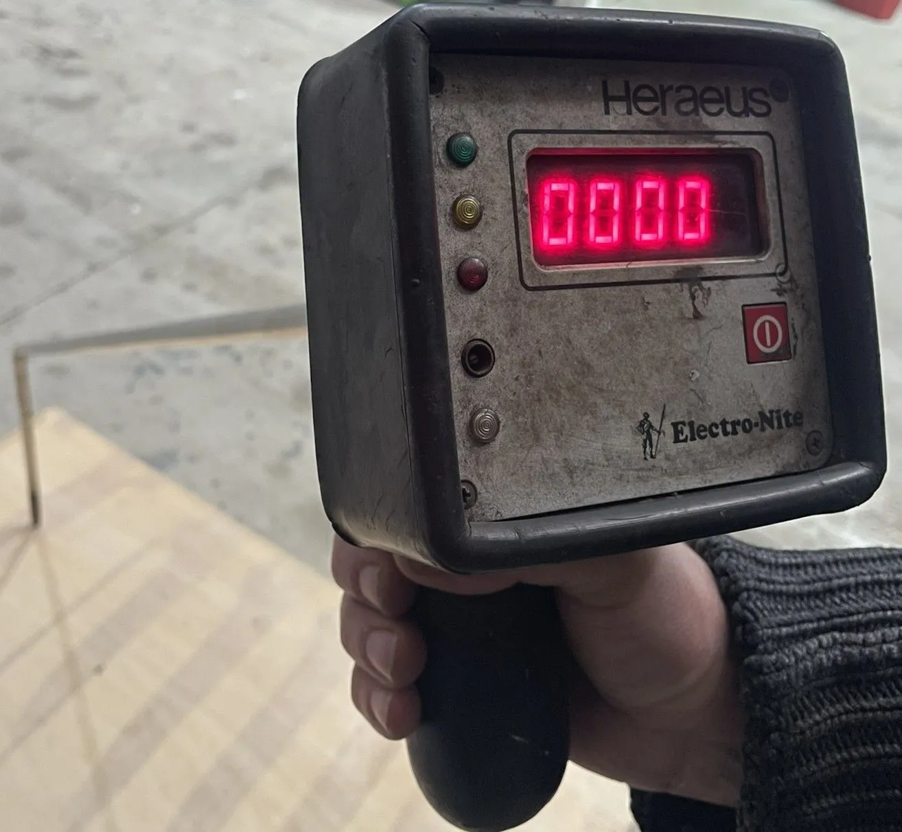 Electro-Nite (Heraeus) Metal Sıcaklık Ölçüm Cihazı